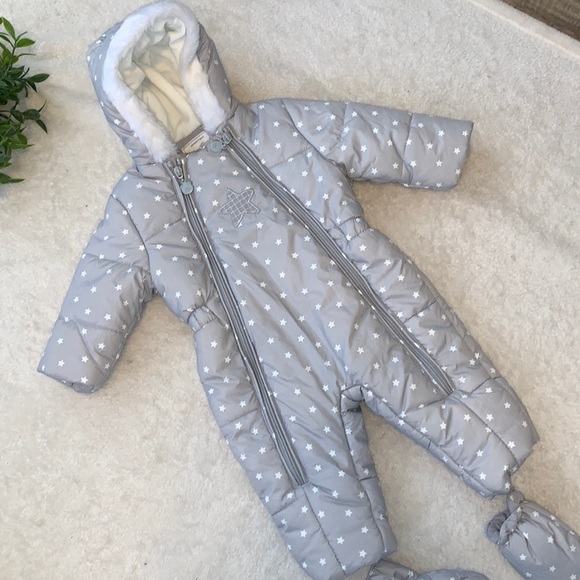 Mayoral 6M Gray Star Snowsuit Bunting EUC Feet Covers - Picture 12 of 12